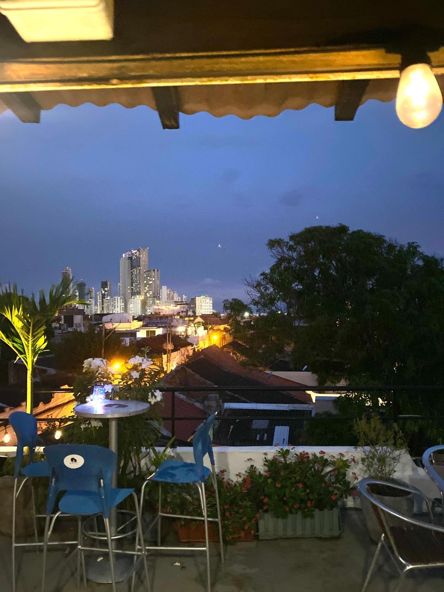 La Viduka Hostel Cartagena Екстериор снимка